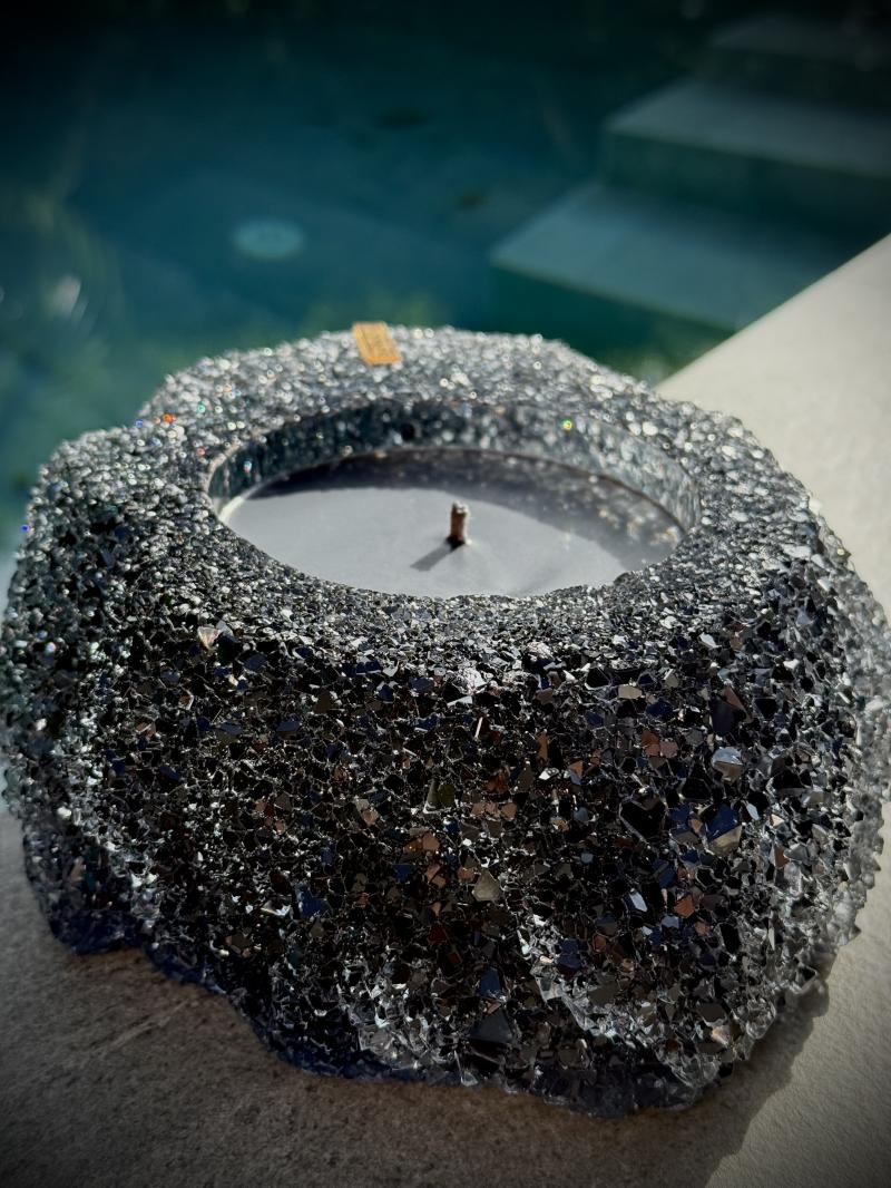 064 Midnight Crystal Geode Candle  (without tray)