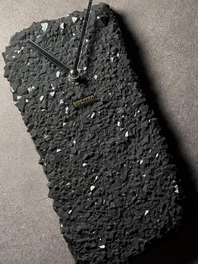 098 Epoxy crystal resin wall clock