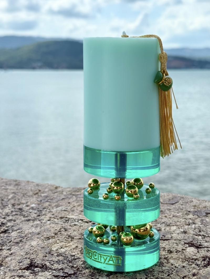 106 Soy candle with epoxy resin base