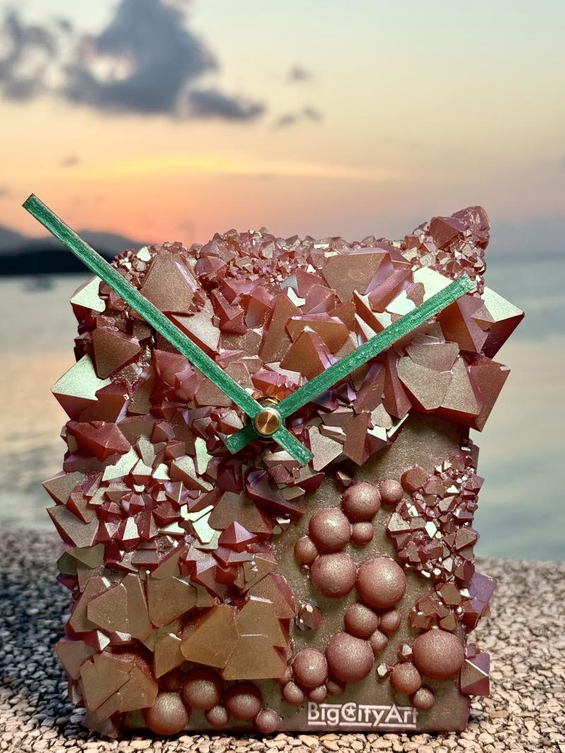 125 Table clock