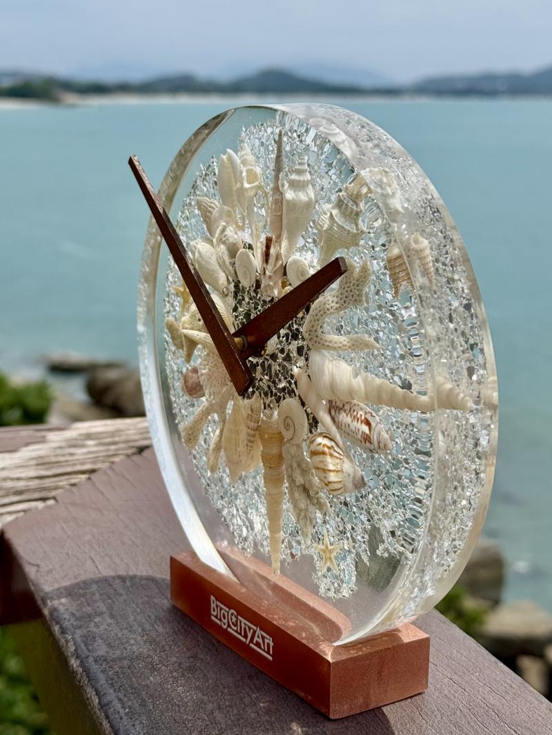 150 Table clock